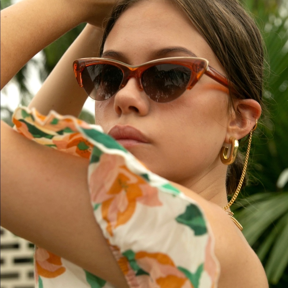 Reality Eyewear Loren Sunglasses in tan